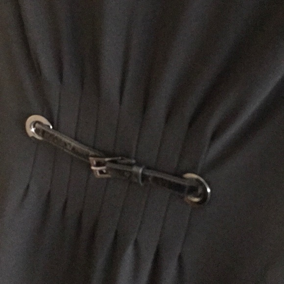 Ann Taylor little Black dress - Picture 4 of 5